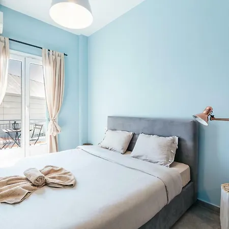 Modern White Tower Apartment Thessaloniki Exterior photo